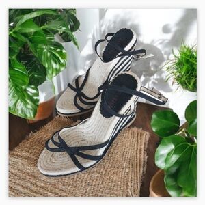 ESPERANZA Women's Espadrille Wedge Strappy
Ankle Wrap Sandal -Black/Natural Sz6​